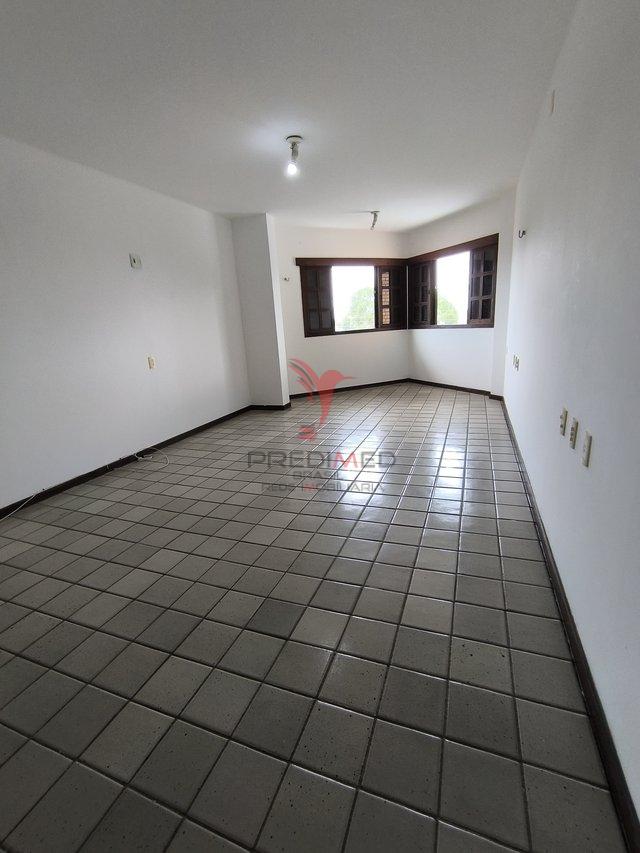 Linda casa com Jardim, 4 quartos , sendo 3 Suites , 4 Vagas, no Bairro Capim Macio, Natal Rua Engenheiro Nelson Bahia Natal - 