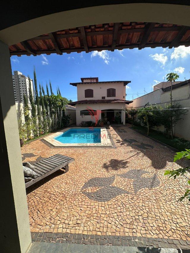 LINDA CASA com Piscina PROXIMO A UNIV. ESALQ Rua Edu Chaves Piracicaba - 