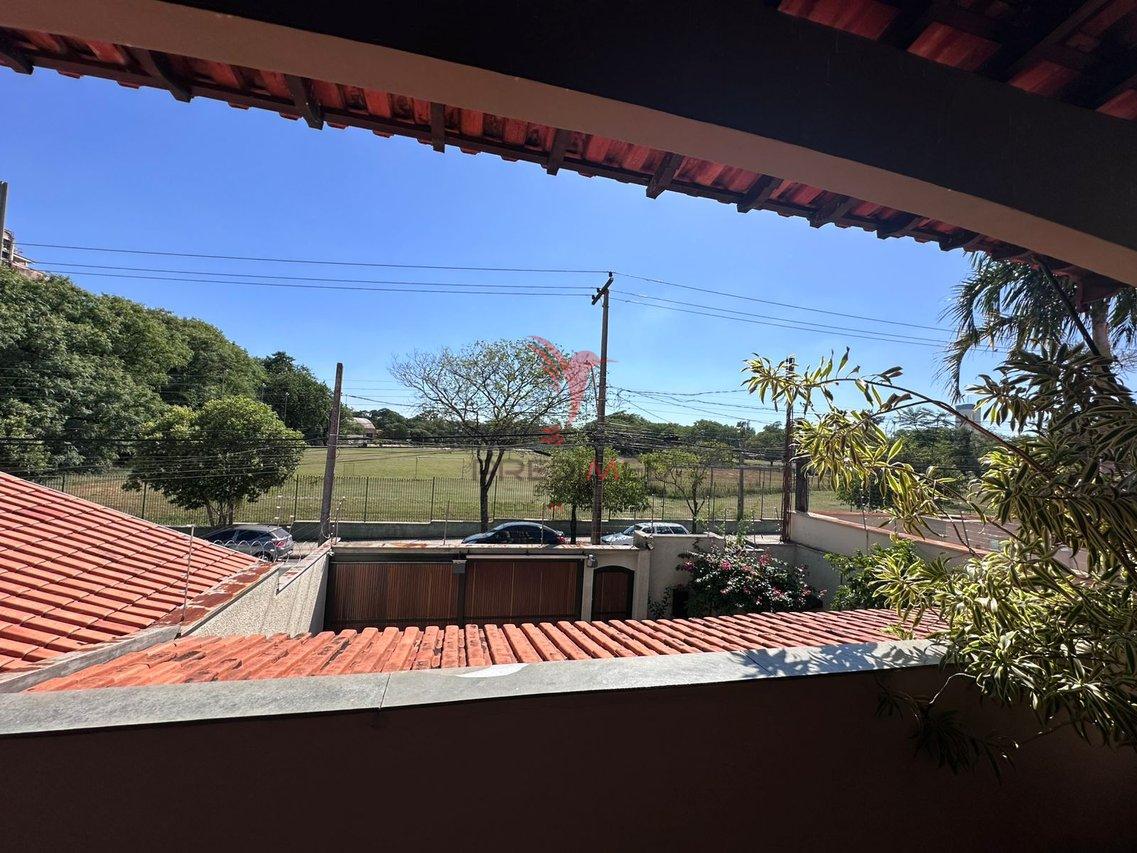 LINDA CASA com Piscina PROXIMO A UNIV. ESALQ Rua Edu Chaves Piracicaba - 
