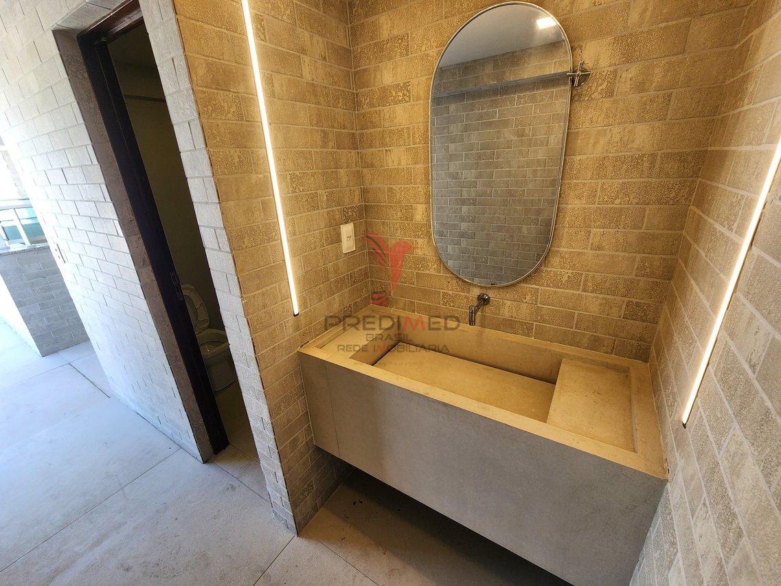 Apartamento Semi Mobiliado no Bessa a 50m do Mar e Localização Privilegiada  João Pessoa - 