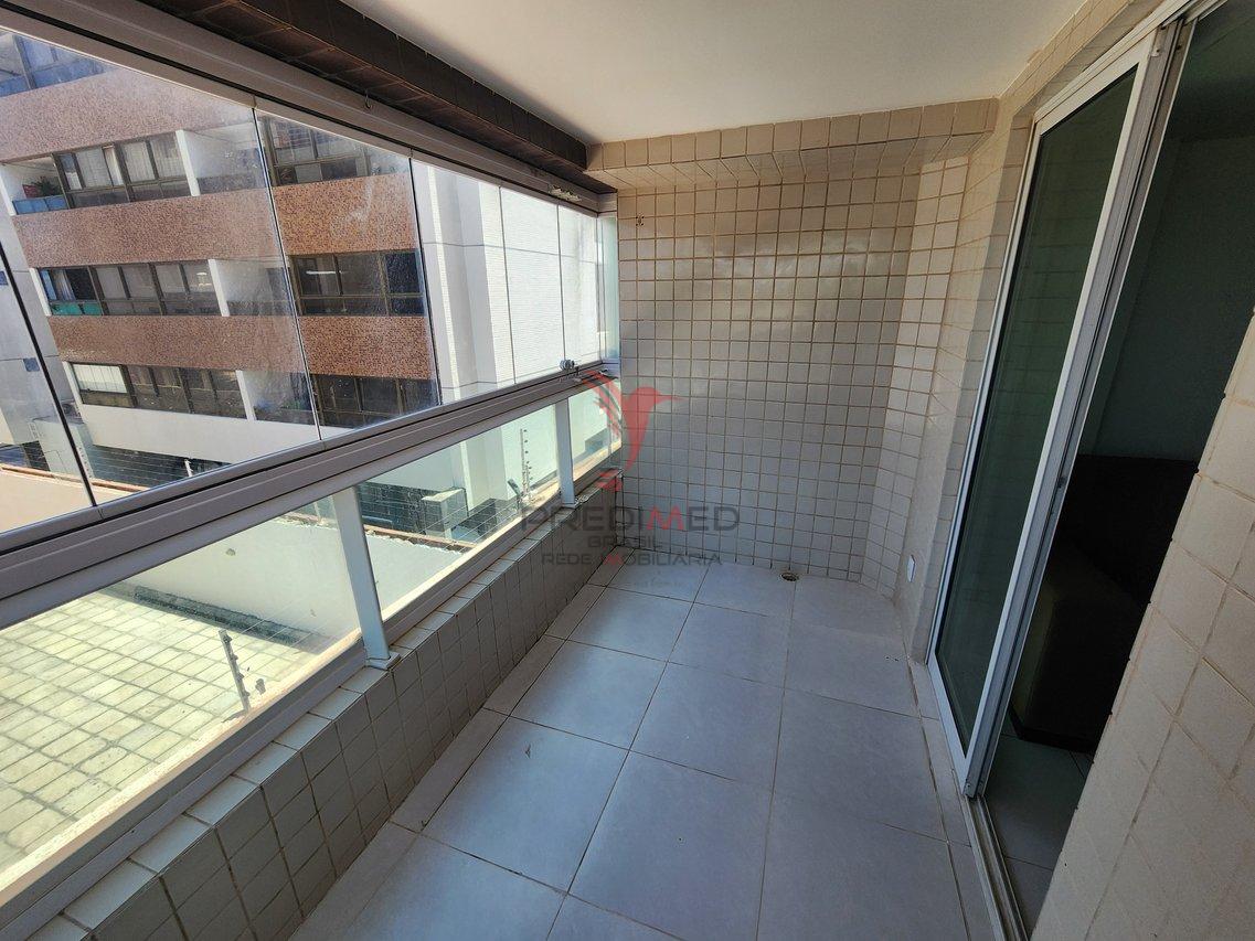 Apartamento Semi Mobiliado no Bessa a 50m do Mar e Localização Privilegiada  João Pessoa - 