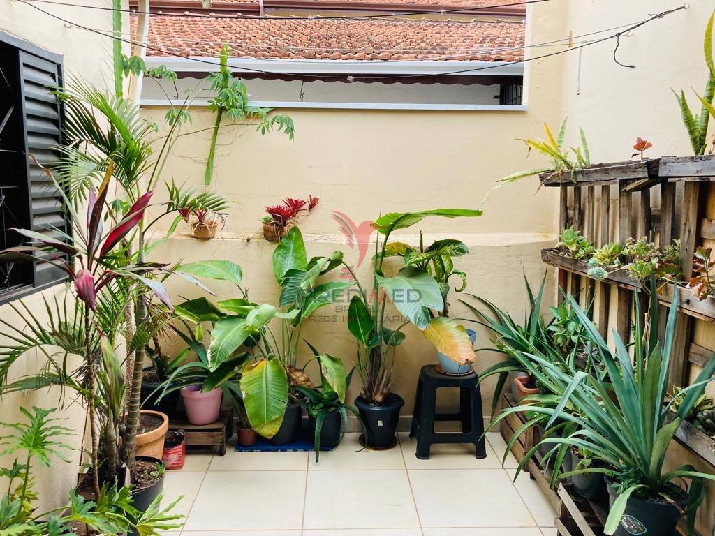 CASA TÉRREA COM 3 DORMITÓRIOS, SENDO 1 SUÍTE,no Bairro Nova Americana, Piracicaba CEL JOAO MENDES PEREIRA DE ALMEIDA Piracicaba - 