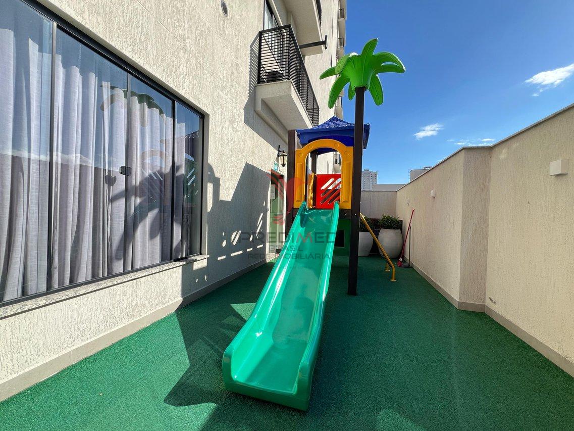 Oportunidade de você morar na praia,  apartamento mobiliado em excelente localização Rua 262 Itapema - 