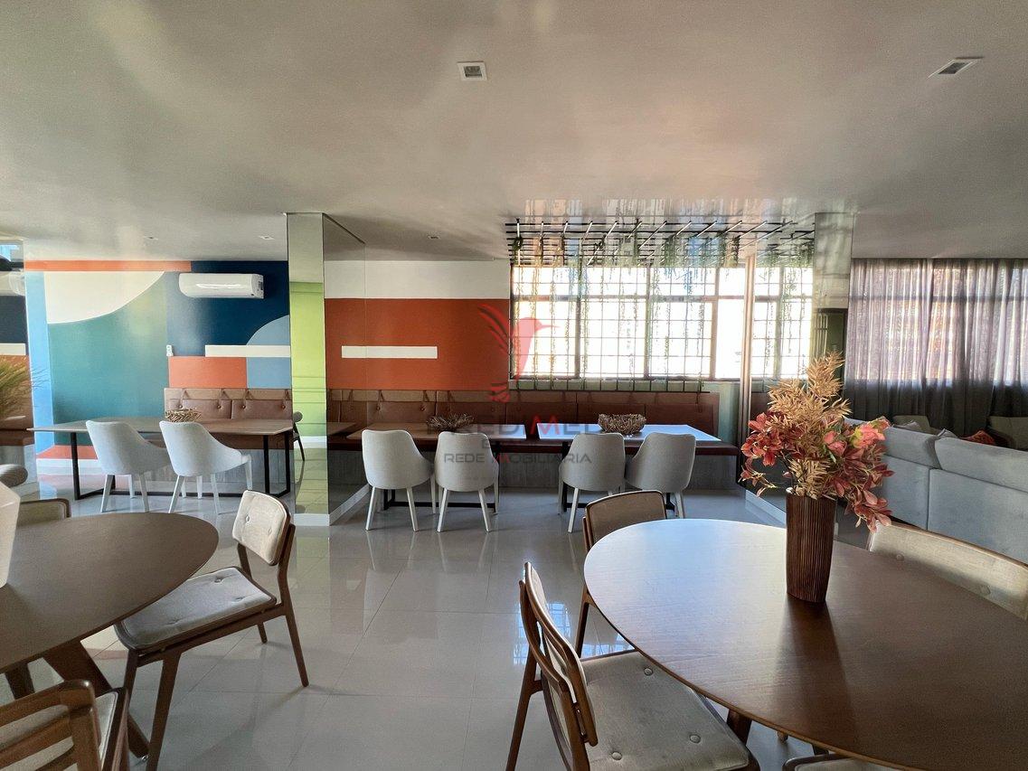 Oportunidade de você morar na praia,  apartamento mobiliado em excelente localização Rua 262 Itapema - 