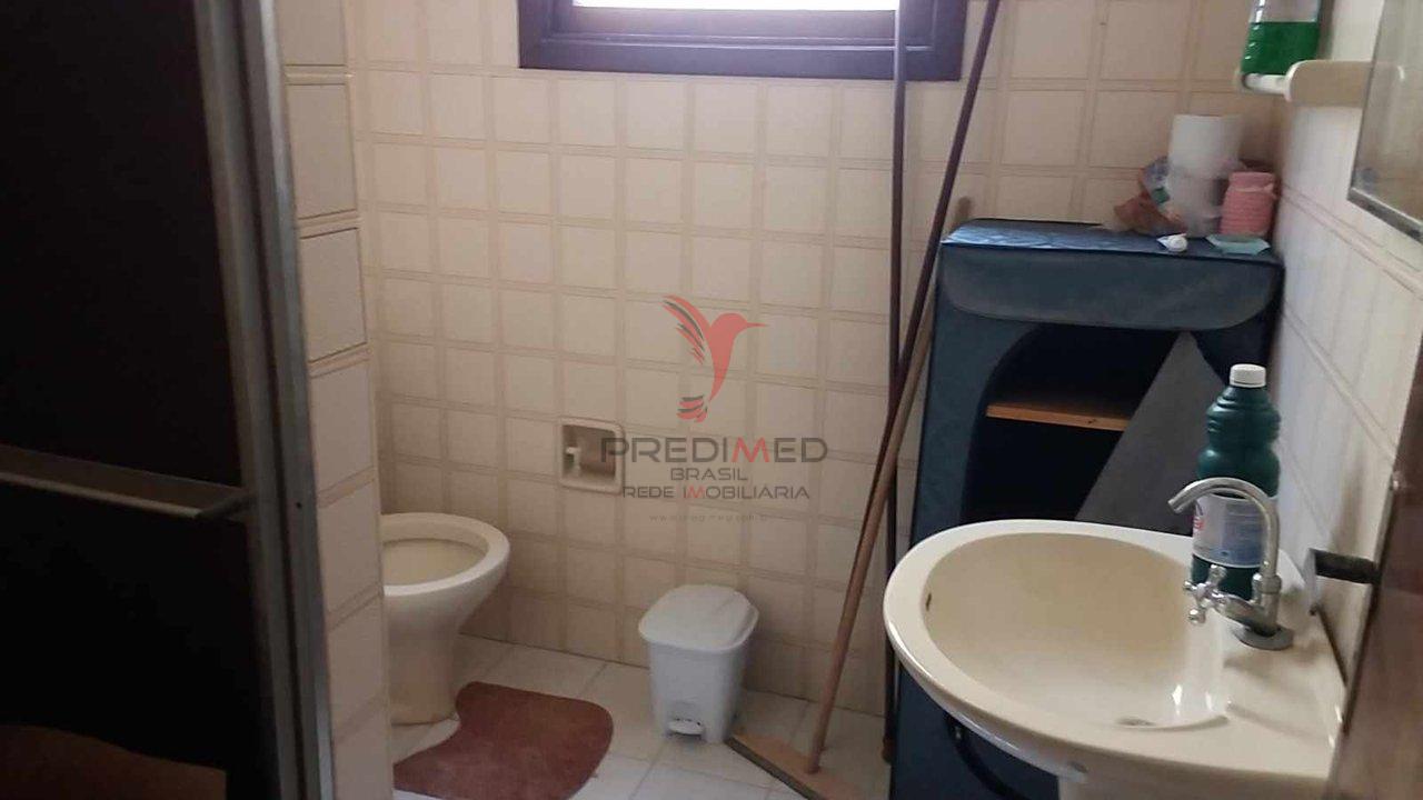 Excelente casa no centro de Iguaba por R$ 250.000 Aceita Financiamento  Iguaba Grande - 