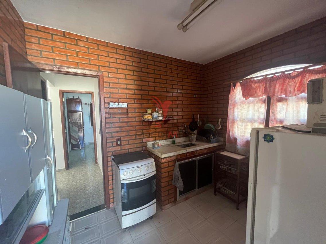 Excelente casa no centro de Iguaba por R$ 250.000 Aceita Financiamento  Iguaba Grande - 