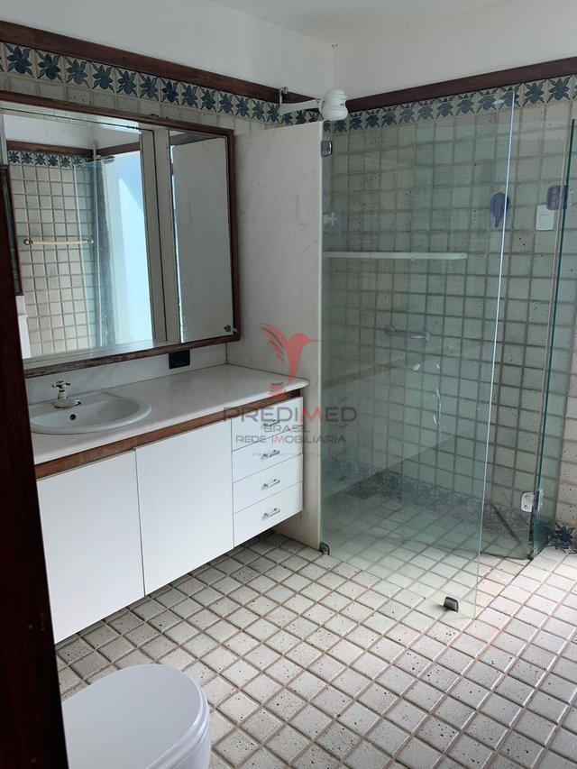 Apartamento Amplo em Manaíra com Localização Maravilhosa a 150m da Praia Avenida General Edson Ramalho João Pessoa - 