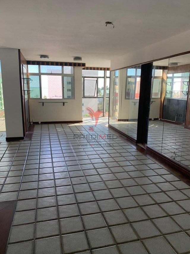 Apartamento Amplo em Manaíra com Localização Maravilhosa a 150m da Praia Avenida General Edson Ramalho João Pessoa - 