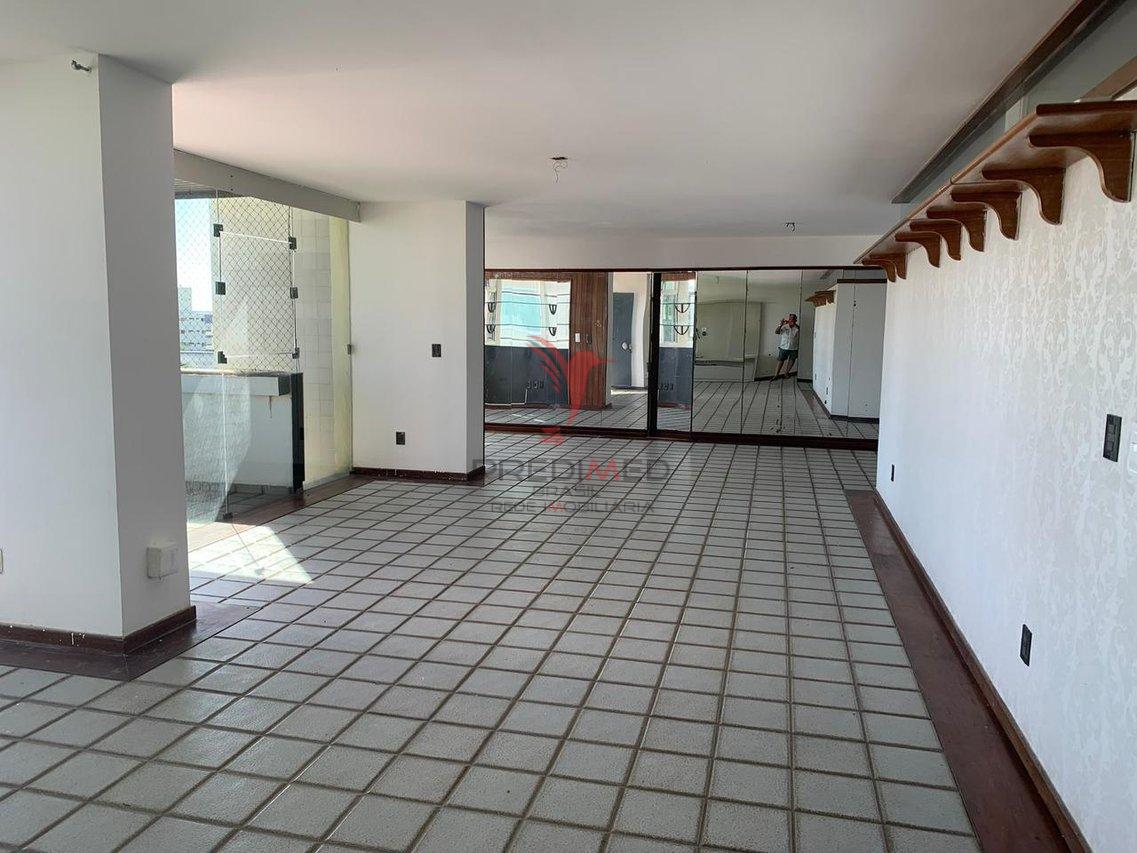 Apartamento Amplo em Manaíra com Localização Maravilhosa a 150m da Praia Avenida General Edson Ramalho João Pessoa - 