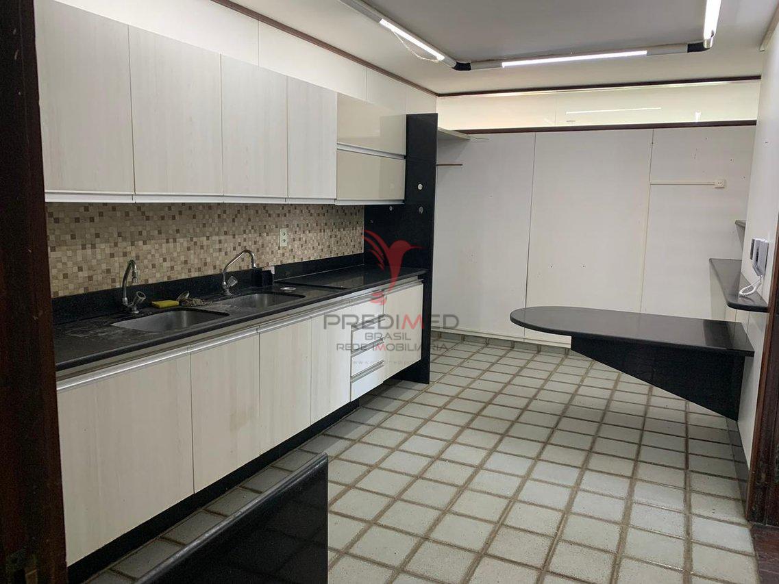 Apartamento Amplo em Manaíra com Localização Maravilhosa a 150m da Praia Avenida General Edson Ramalho João Pessoa - 