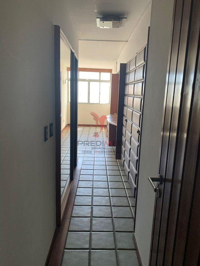 Apartamento Amplo em Manaíra com Localização Maravilhosa a 150m da Praia Avenida General Edson Ramalho João Pessoa - 