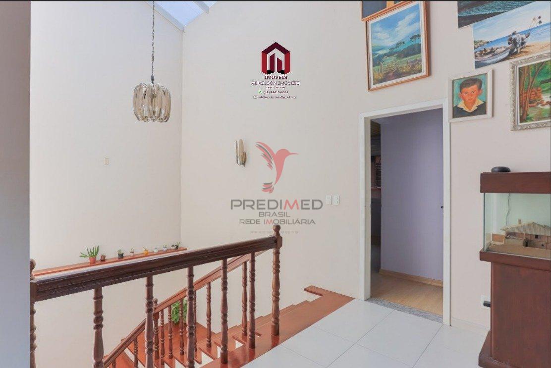 Casa a venda em Florianópolis SC Bairro Trindade com 4 quartos, sendo 2 suítes ,295m² Rua Capitão Pedro Bruno de Lima Florianópolis - 