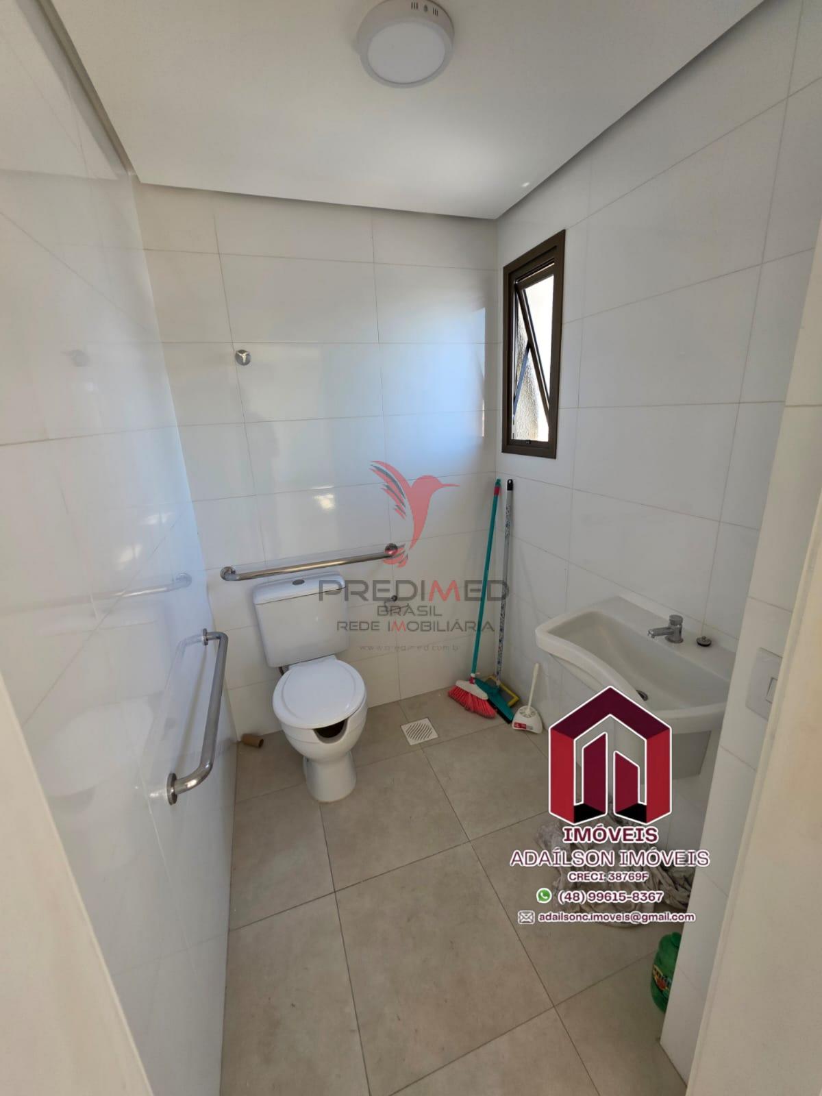 Casa, 4 quartos, 295 m² - Foto 42