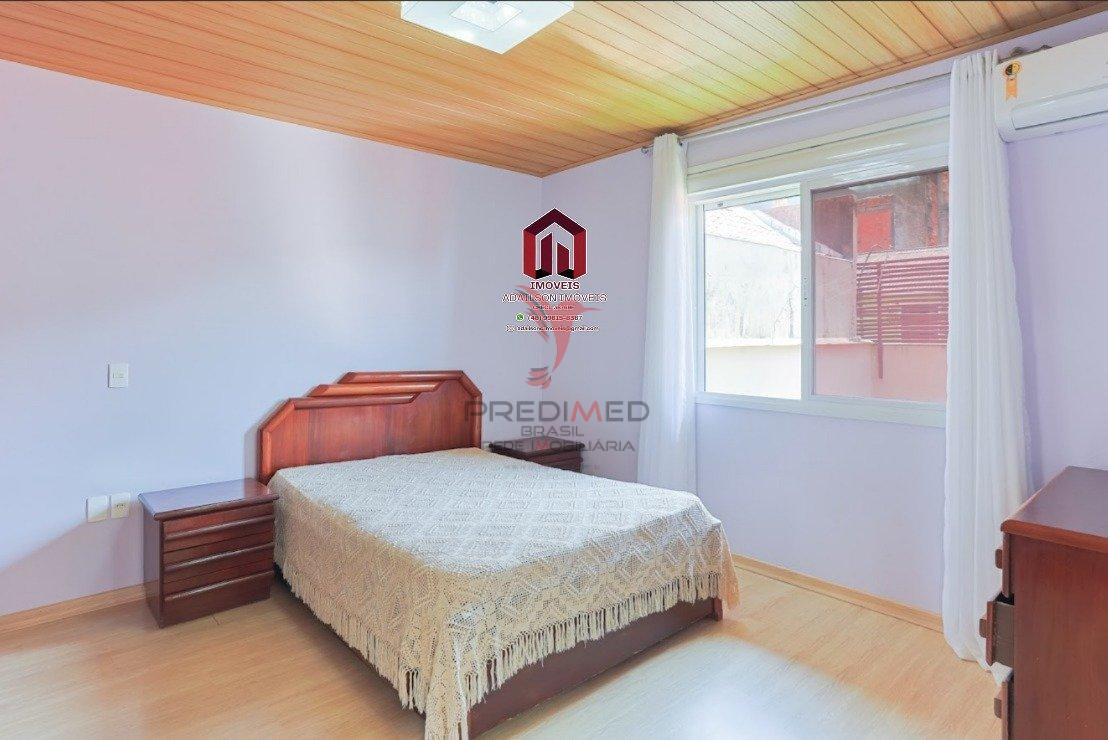 Casa a venda em Florianópolis SC Bairro Trindade com 4 quartos, sendo 2 suítes ,295m² Rua Capitão Pedro Bruno de Lima Florianópolis - 