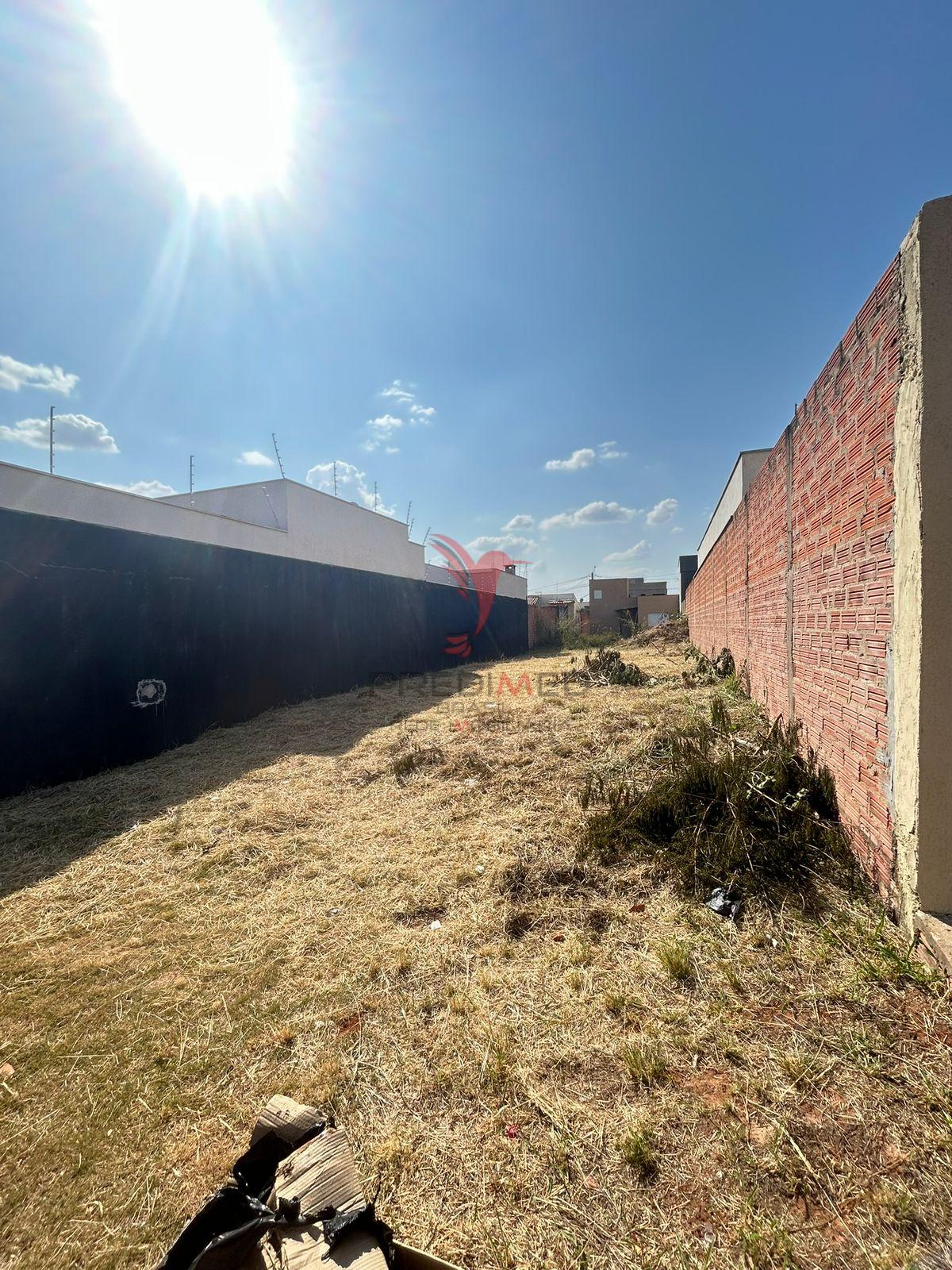 Terreno, 200 m² - Foto 2