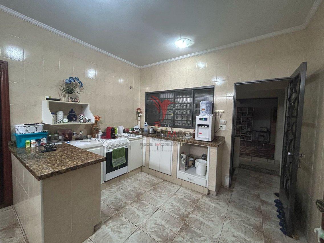 CASA PARA A FAMILIA INTEIRA NO BAIRRO CASTELINHO EM PIRACICABA  Piracicaba - 