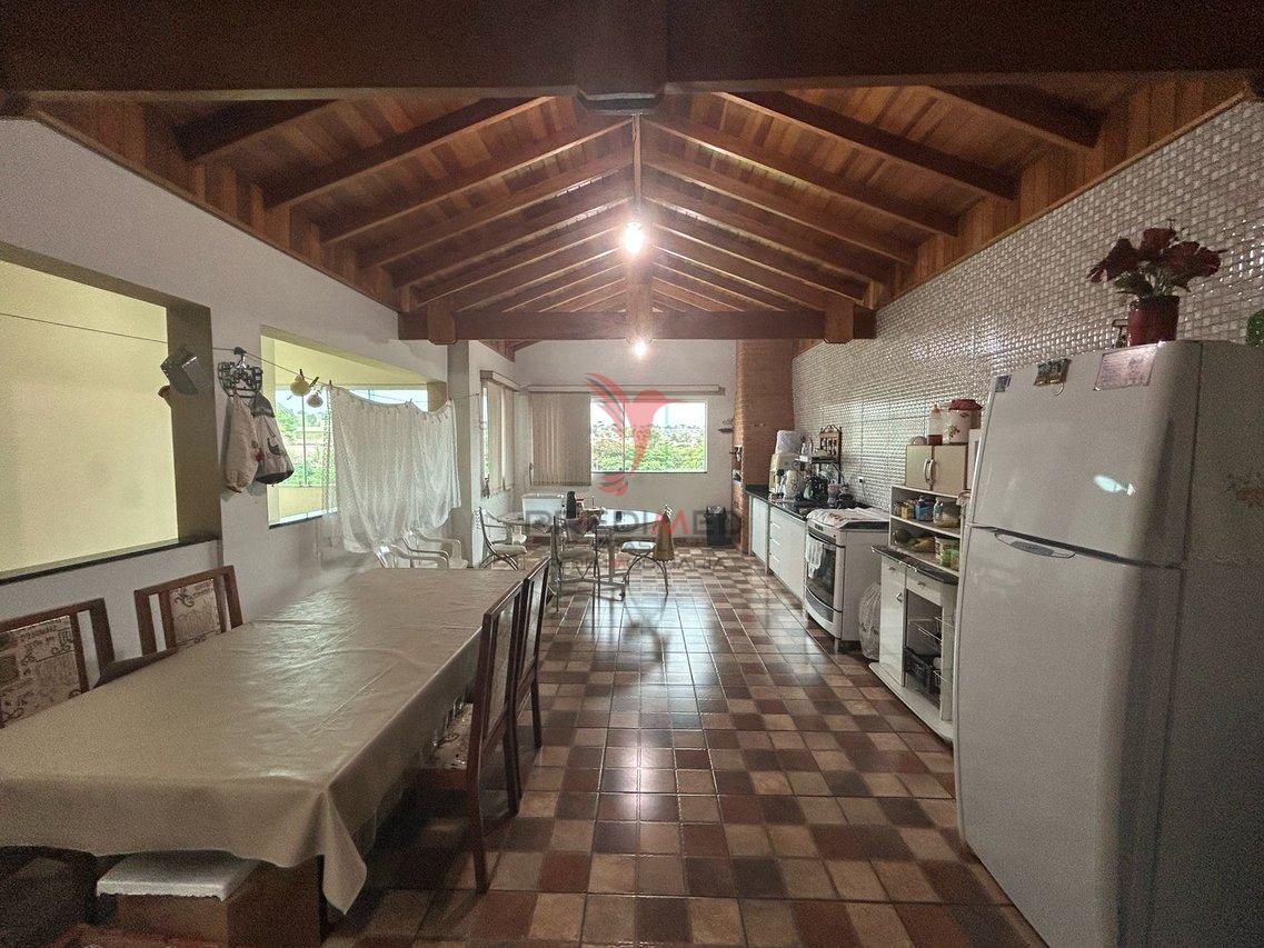 CASA PARA A FAMILIA INTEIRA NO BAIRRO CASTELINHO EM PIRACICABA  Piracicaba - 