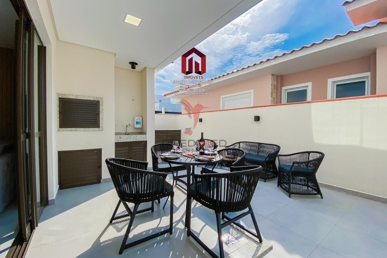 Apartamento com ampla área privativa | Praia de Palmas em Governador Celso Ramos SC Brasil  Governador Celso Ramos - 