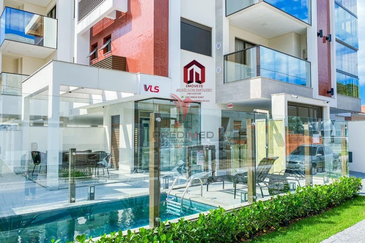 Apartamento com ampla área privativa | Praia de Palmas em Governador Celso Ramos SC Brasil  Governador Celso Ramos - 