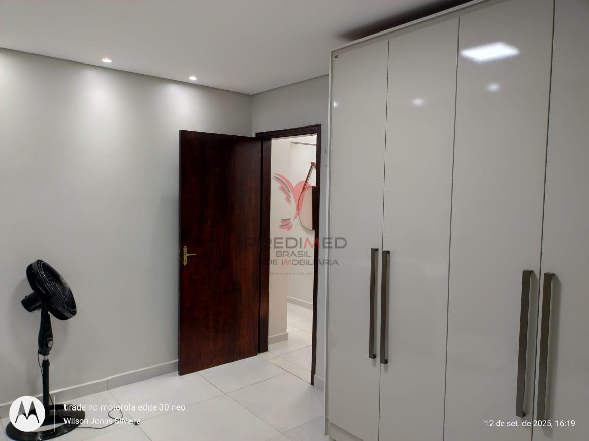 Casa, 2 quartos, 1279 m² - Foto 13