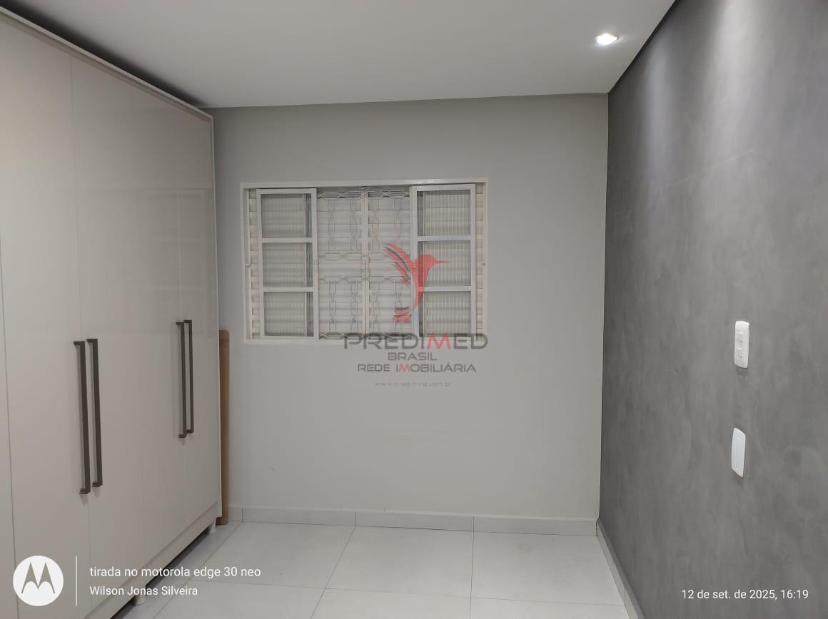 Casa, 2 quartos, 1279 m² - Foto 14
