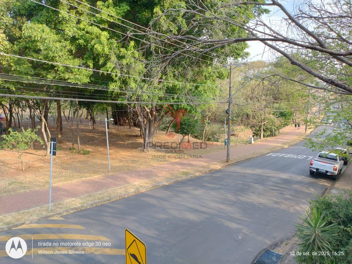 Casa, 2 quartos, 1279 m² - Foto 3