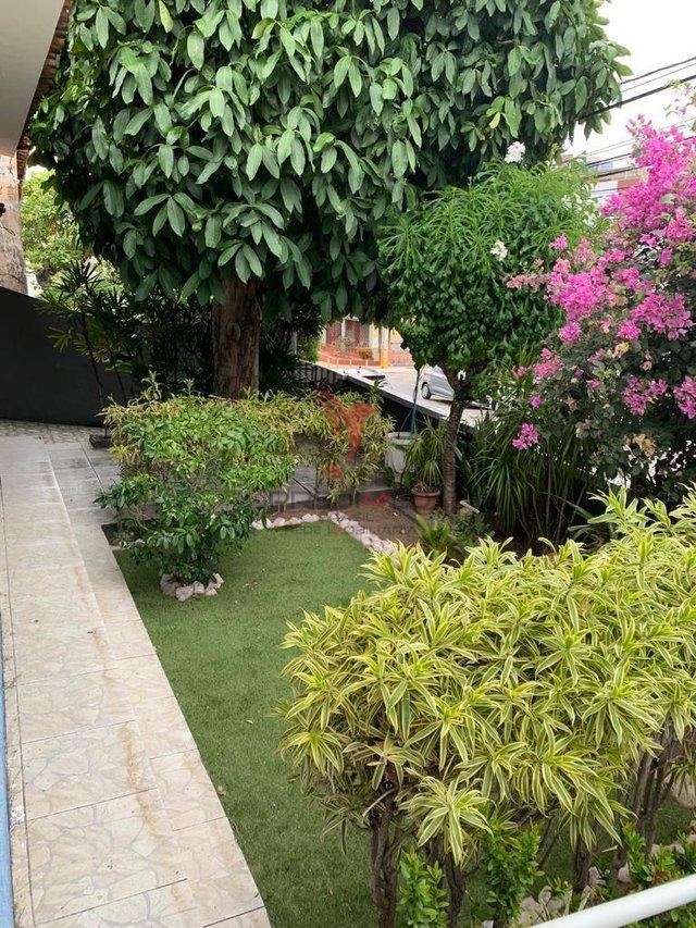 Vende-se casa com localização excelente no Miramar Rua Doutor Hermance Paiva João Pessoa - 