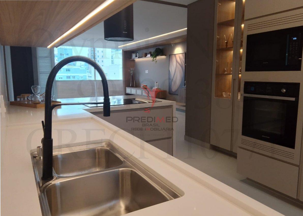 Apartamento Reformado em Higienópolis  São Paulo - 