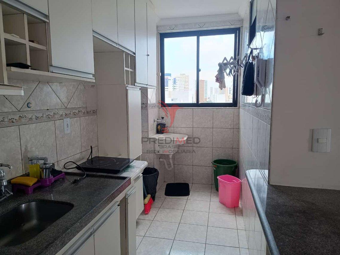 Apartamento mobilado, com  Varanda , no Bairro de Fátima em Fortaleza  Fortaleza - 
