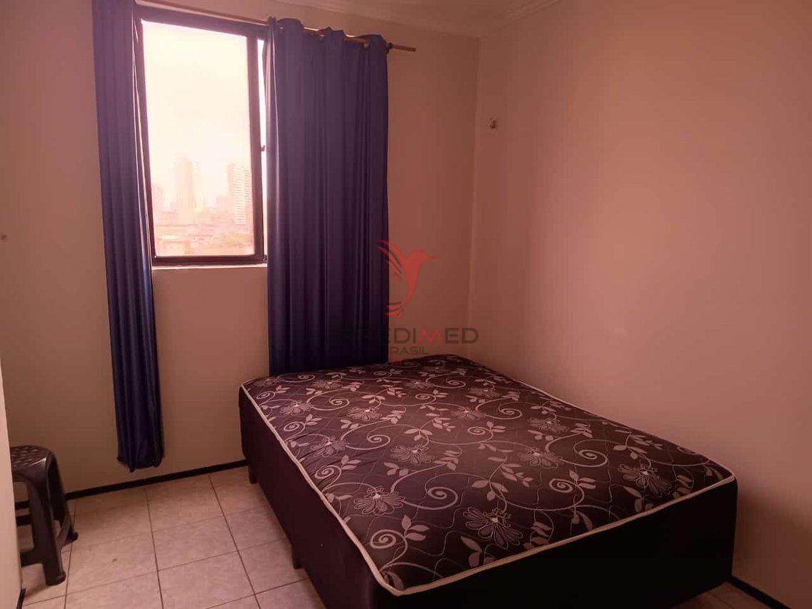 Apartamento mobilado, com  Varanda , no Bairro de Fátima em Fortaleza  Fortaleza - 