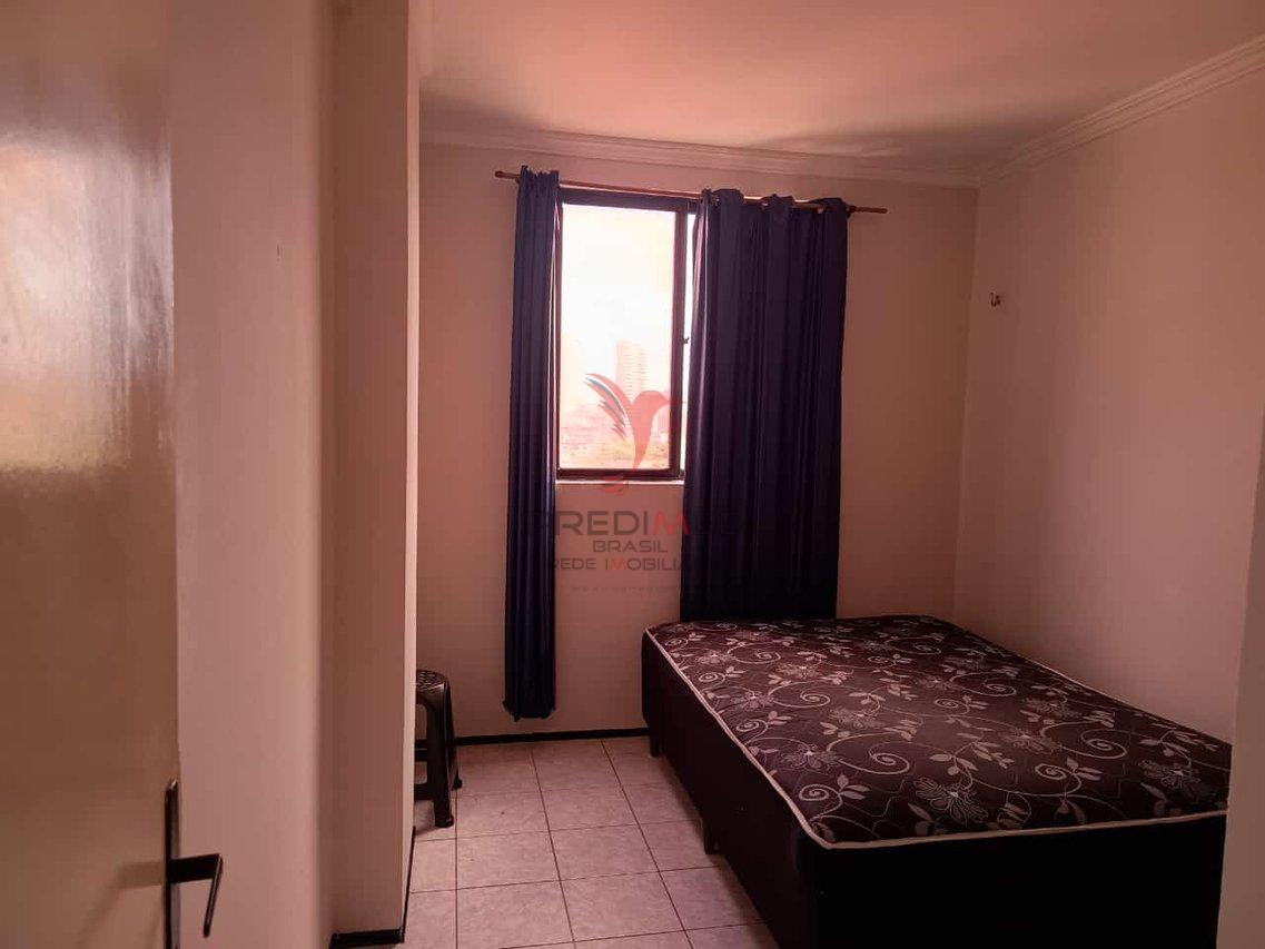 Apartamento mobilado, com  Varanda , no Bairro de Fátima em Fortaleza  Fortaleza - 