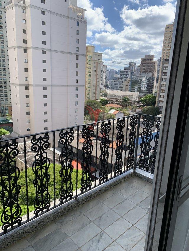 Apartamento à venda no Brooklin Rua Laplace São Paulo - 