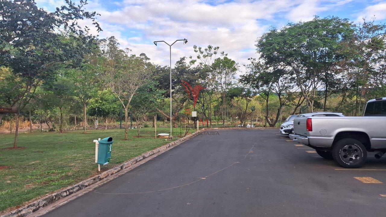 Vendo Térreo com quintal no Piazza Florença em Piracicaba  Piracicaba - 