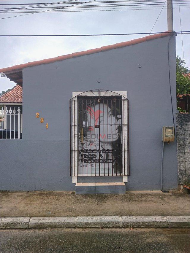 CASA Á VENDA 300M² DA PRAIA Av. Beira Rio Iguaba Grande - 