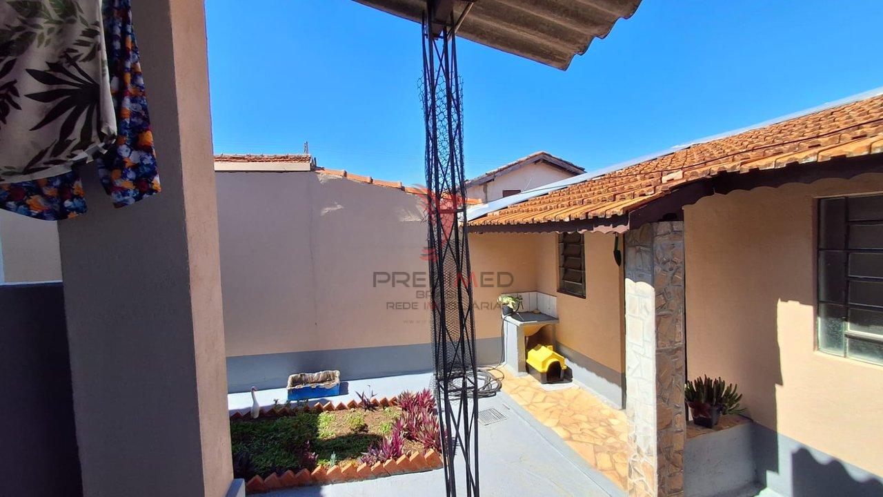 Vendo Casa com Edícula em São Pedro - SP  São Pedro - 