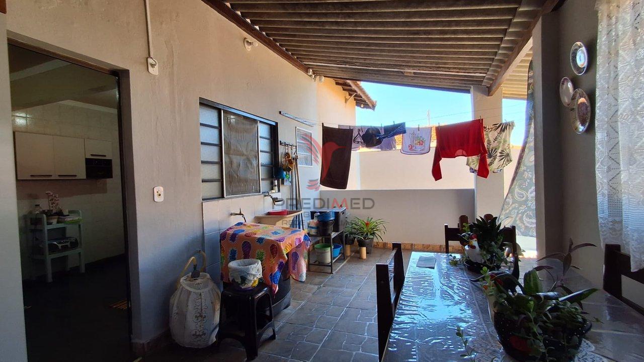 Vendo Casa com Edícula em São Pedro - SP  São Pedro - 