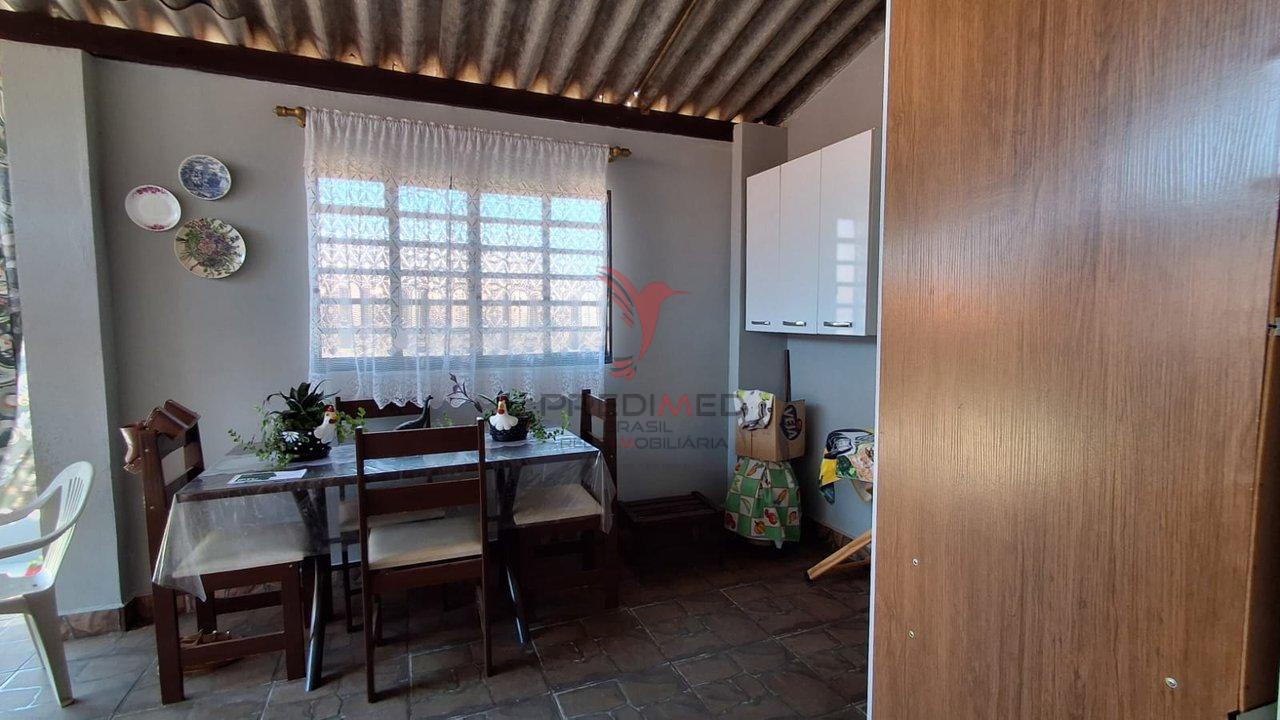 Vendo Casa com Edícula em São Pedro - SP  São Pedro - 