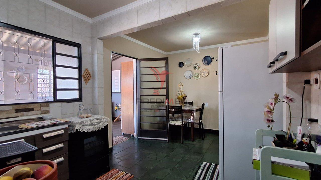 Vendo Casa com Edícula em São Pedro - SP  São Pedro - 