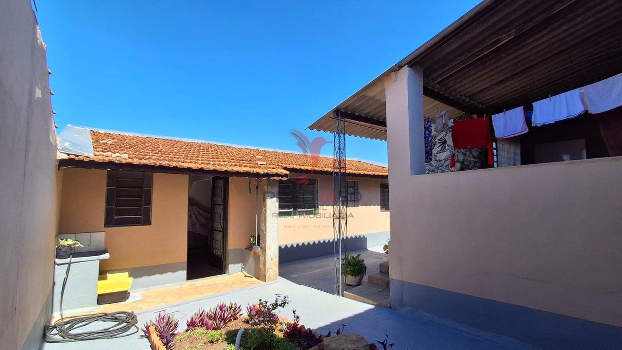 Vendo Casa com Edícula em São Pedro - SP  São Pedro - 