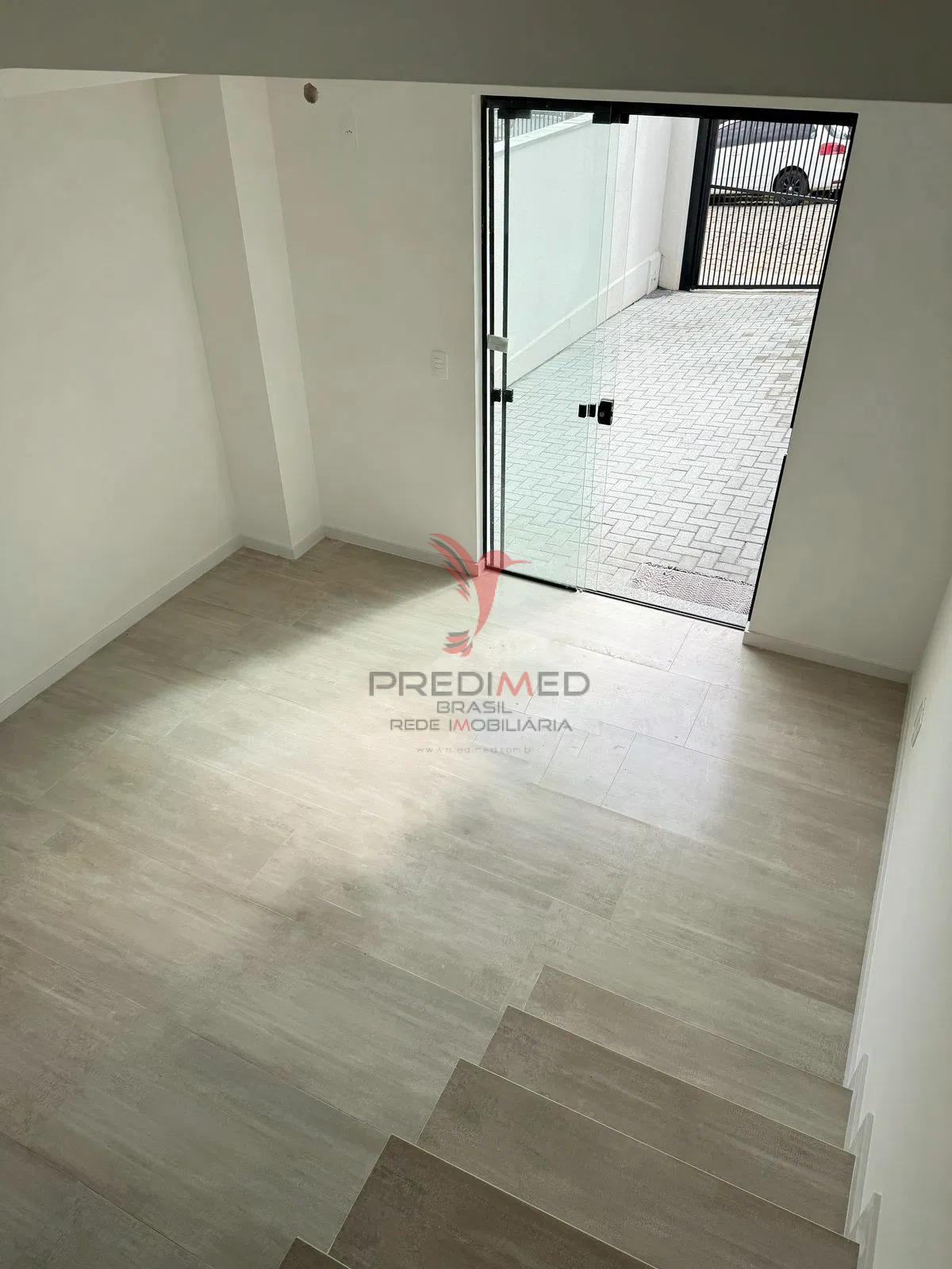 Vende Sobrado em Blumenau  Blumenau - 