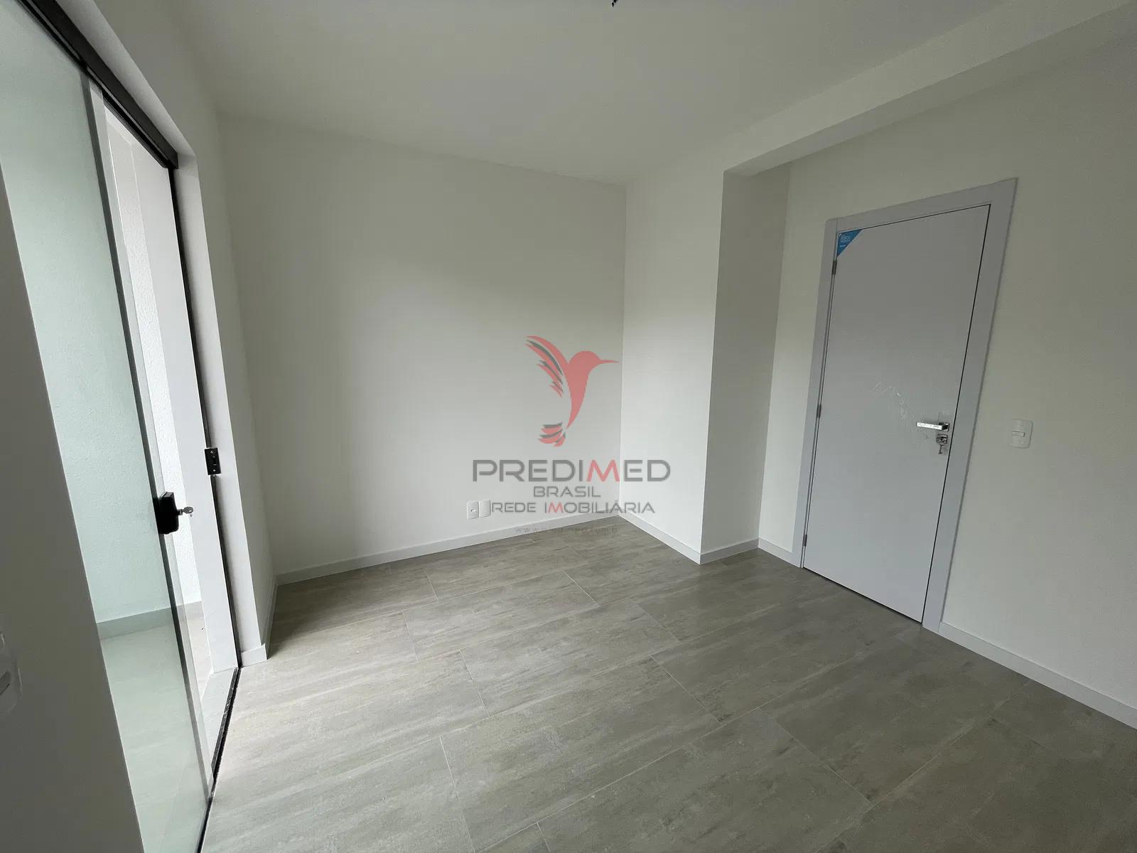 Vende Sobrado em Blumenau  Blumenau - 