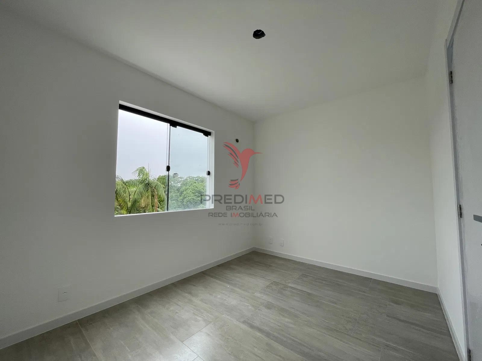 Vende Sobrado em Blumenau  Blumenau - 