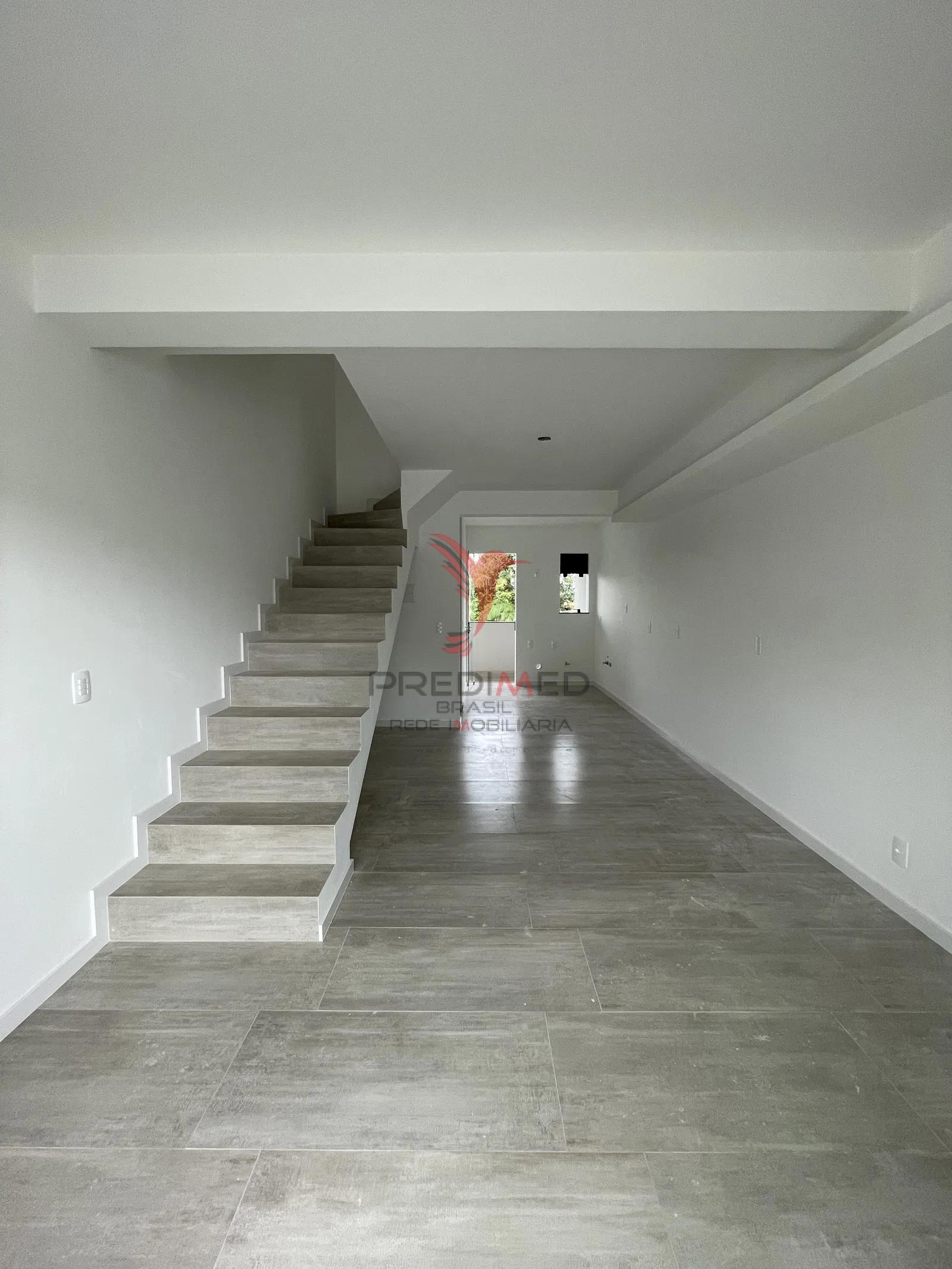 Vende Sobrado em Blumenau  Blumenau - 