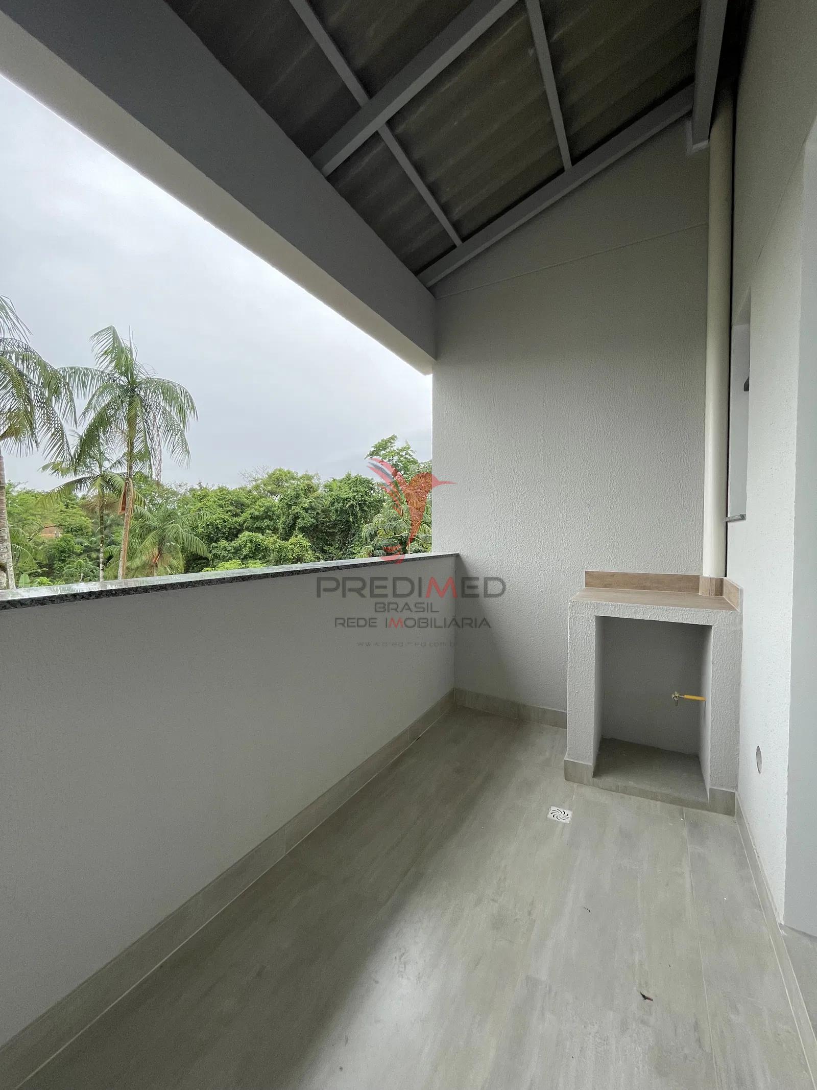 Vende Sobrado em Blumenau  Blumenau - 