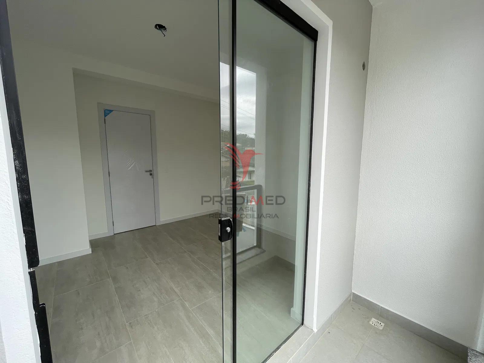 Vende Sobrado em Blumenau  Blumenau - 
