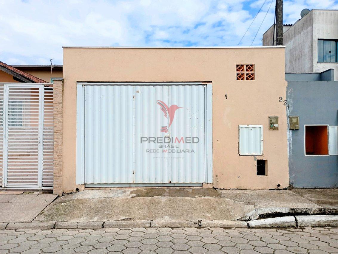 Casa no Santa Regina: Oportunidade de Sair do Aluguel em Itajaí Rua José Francisco Reis Itajaí - 