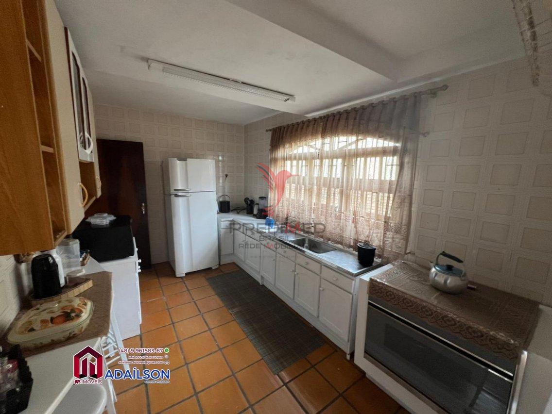 *Casa para venda em Florianópolis SC Bairro Praia de Canasvieiras* Rua João Luiz da Silva Brito Florianópolis - 