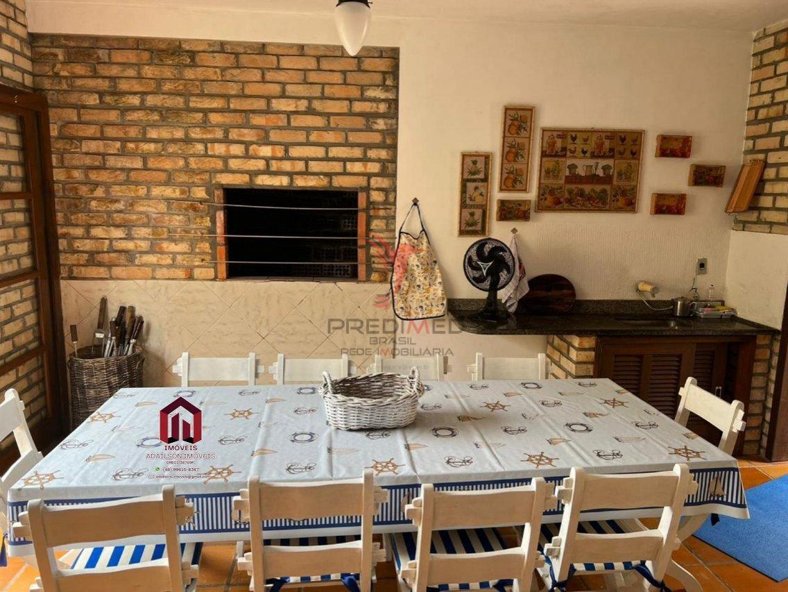 *Casa para venda em Florianópolis SC Bairro Praia de Canasvieiras* Rua João Luiz da Silva Brito Florianópolis - 