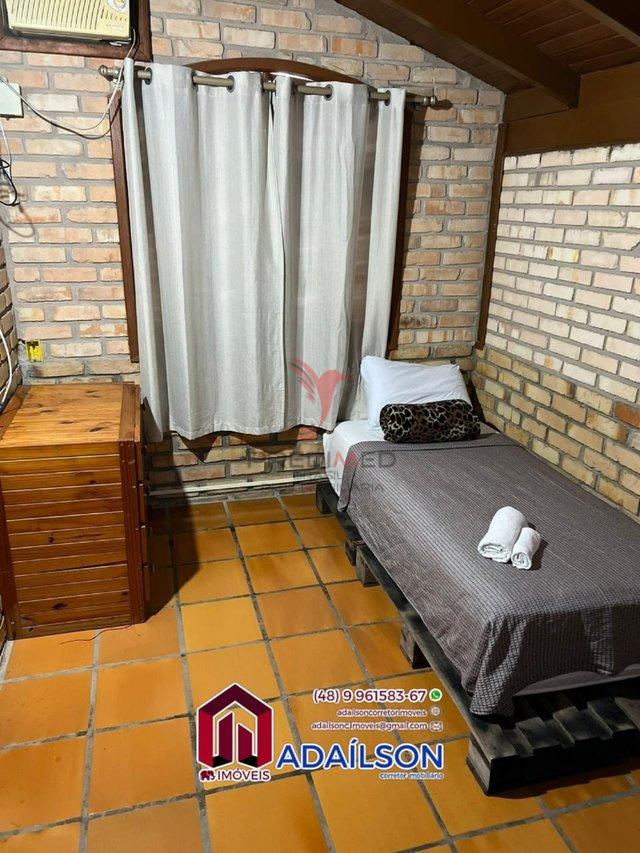 *Casa para venda em Florianópolis SC Bairro Praia de Canasvieiras* Rua João Luiz da Silva Brito Florianópolis - 
