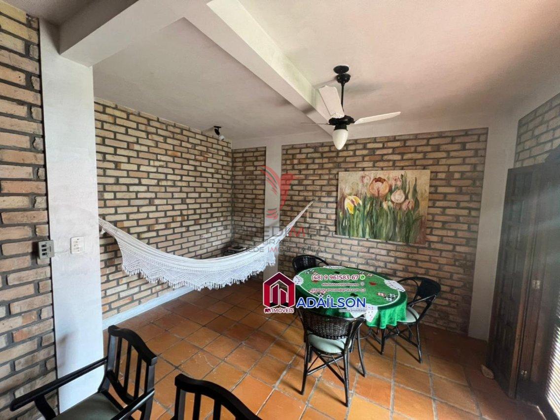 *Casa para venda em Florianópolis SC Bairro Praia de Canasvieiras* Rua João Luiz da Silva Brito Florianópolis - 
